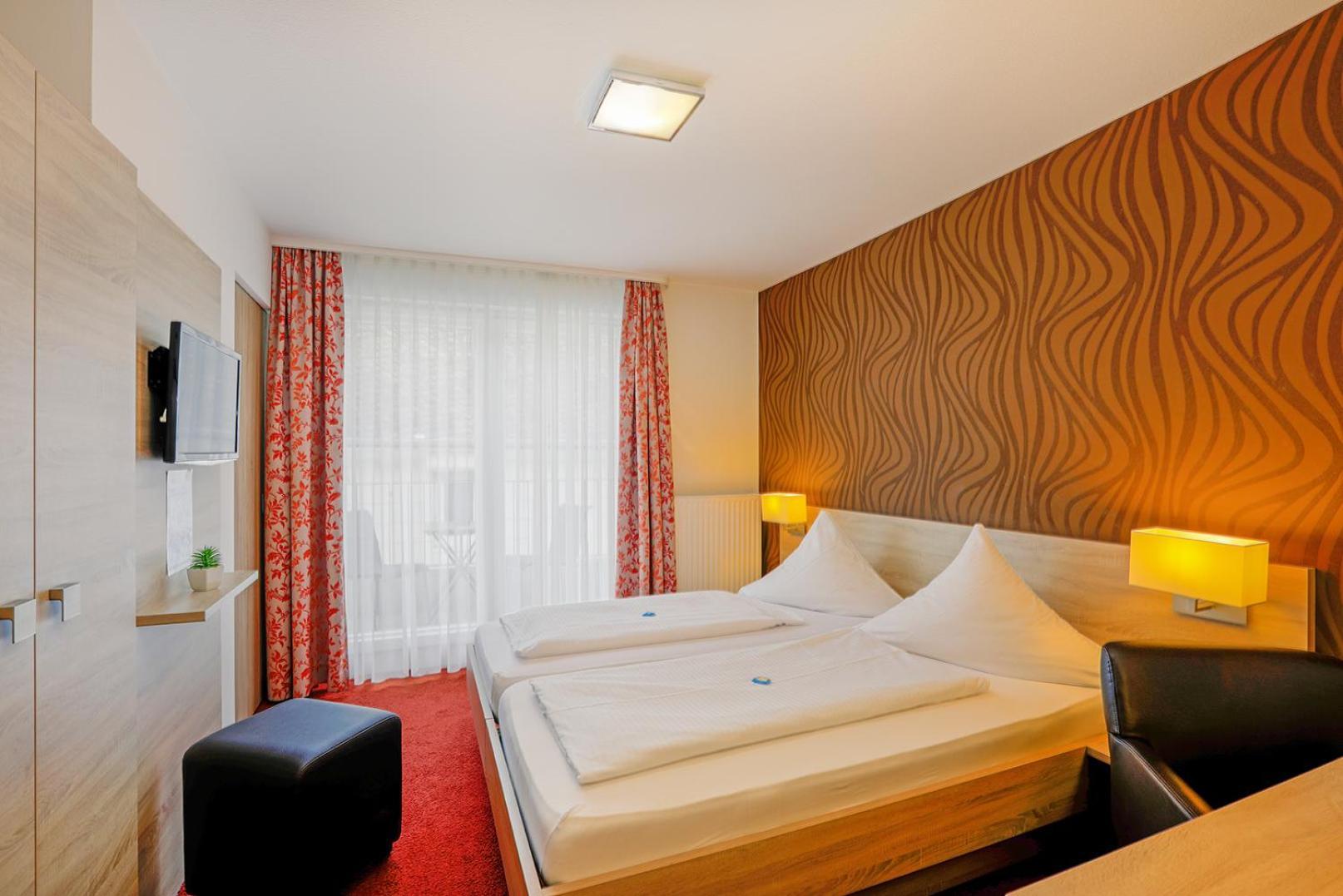 Lindenhof Hotel Osterspai