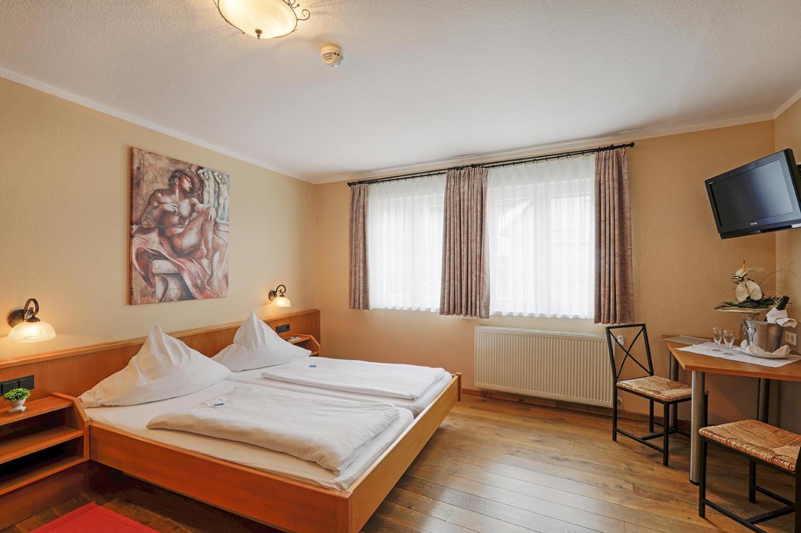 Lindenhof Hotel Osterspai